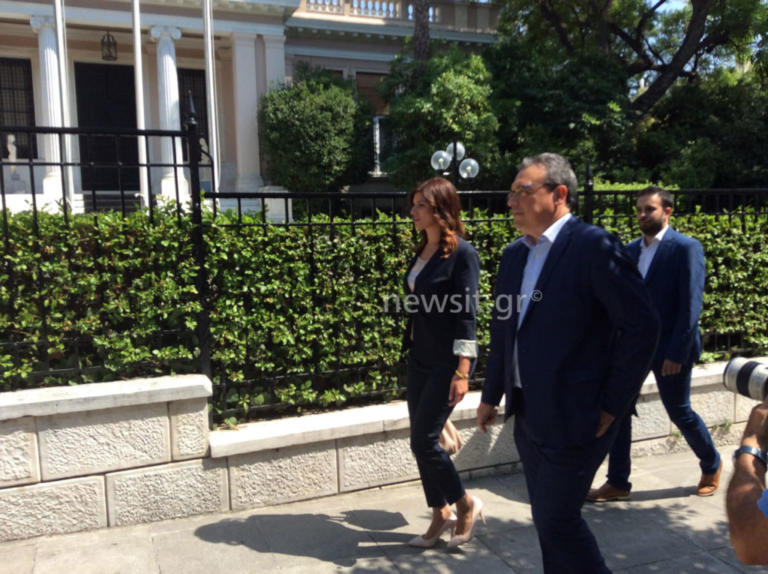 Ντρίπλα Νοτοπούλου για να μη… «σπάσει» το εμπάργκο – video