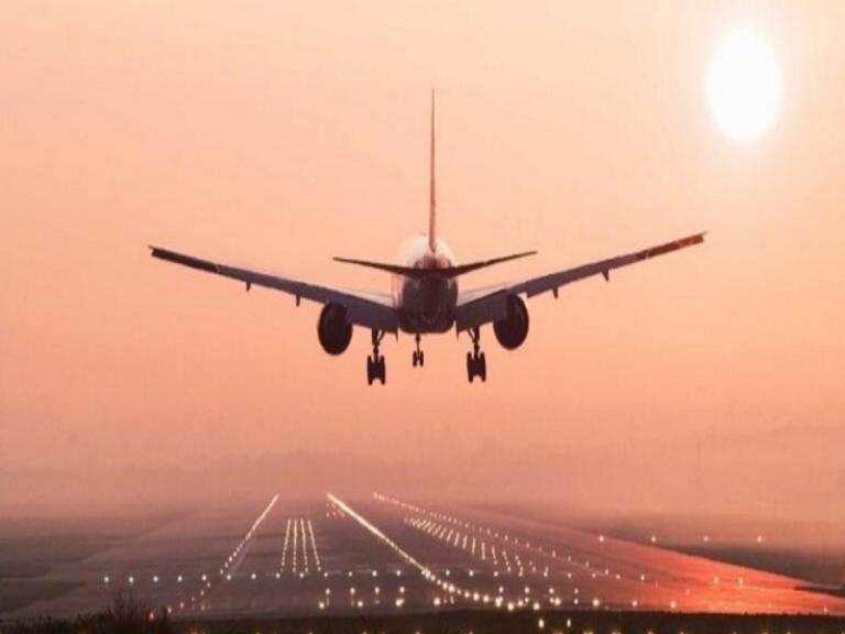 Αναγκαστική προσγείωση αεροσκάφους με προορισμό την Κύπρο λόγω τεχνικού προβλήματος! | Newsit.gr Αναγκαστική προσγείωση αεροσκάφους με προορισμό την Κύπρο λόγω τεχνικού προβλήματος! | Newsit.gr