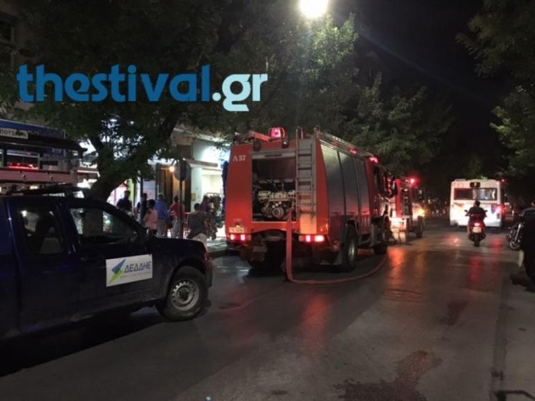 Φωτιά σε Ι.Χ μετά από σύγκρουση με λεωφορείο του ΟΑΣΘ | Newsit.gr Φωτιά σε Ι.Χ μετά από σύγκρουση με λεωφορείο του ΟΑΣΘ | Newsit.gr