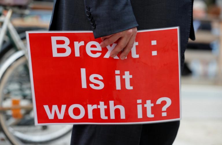 Brexit: Τρέμουν τα σκληρά σύνορα στην Ιρλανδία | Newsit.gr Brexit: Τρέμουν τα σκληρά σύνορα στην Ιρλανδία | Newsit.gr