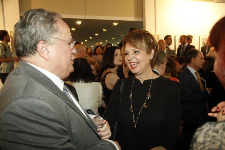 Σκόπια: Η Όλγα Γεροβασίλη δεν… ξέχασε τον Νίκο Κοτζιά! | Newsit.gr Σκόπια: Η Όλγα Γεροβασίλη δεν… ξέχασε τον Νίκο Κοτζιά! | Newsit.gr