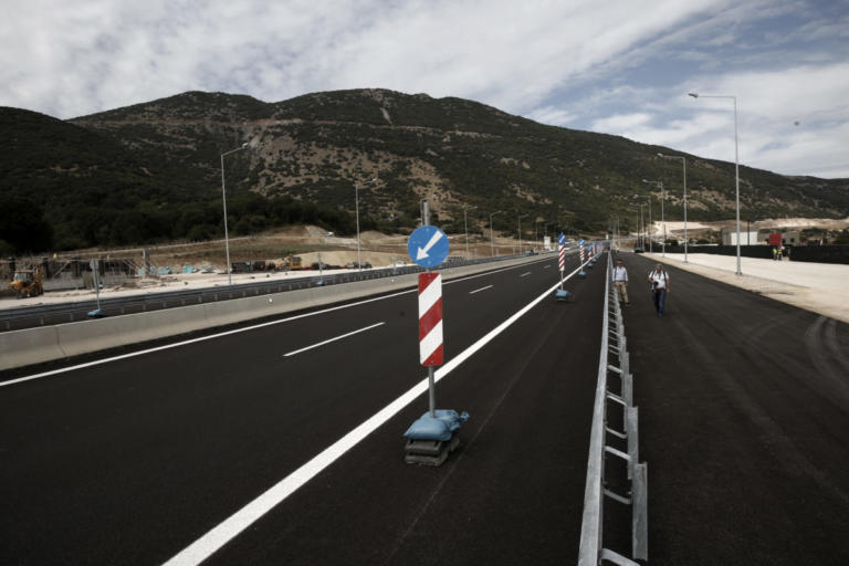 Κυκλοφοριακές ρυθμίσεις στην Ιονία οδό | Newsit.gr Κυκλοφοριακές ρυθμίσεις στην Ιονία οδό | Newsit.gr