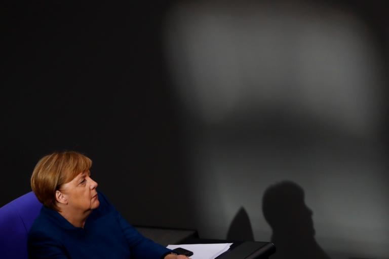 Ενορχηστρώνει το τέλος της παντοδυναμίας της η Μέρκελ | Newsit.gr Ενορχηστρώνει το τέλος της παντοδυναμίας της η Μέρκελ | Newsit.gr