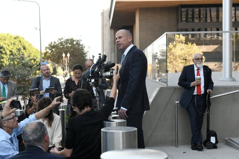 Σκούρα τα πράγματα για τον δικηγόρο της Στόρμι Ντάνιελς | Newsit.gr Σκούρα τα πράγματα για τον δικηγόρο της Στόρμι Ντάνιελς | Newsit.gr