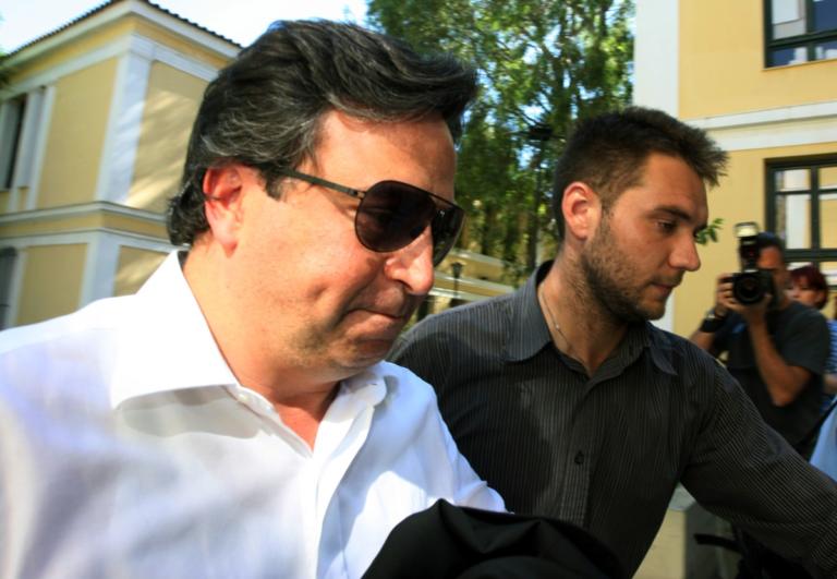 Αθώωση Ρέστη και 10 ακόμα ατόμων για τραπεζικά δάνεια 61 εκατ. δολαρίων | Newsit.gr Αθώωση Ρέστη και 10 ακόμα ατόμων για τραπεζικά δάνεια 61 εκατ. δολαρίων | Newsit.gr