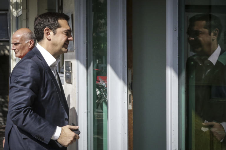 Σιωπητήριο από Τσίπρα στο κόμμα!