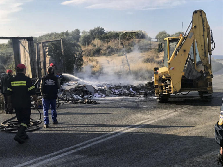 Καβάλα: 12 τραυματίες σε τροχαίο μετά από καταδίωξη! | Newsit.gr Καβάλα: 12 τραυματίες σε τροχαίο μετά από καταδίωξη! | Newsit.gr