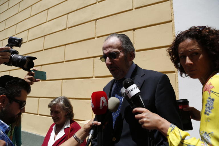 Μαρτίνης για Ερρίκος Ντυνάν: Ούτε παραπλάνησα, ούτε έκλεψα | Newsit.gr Μαρτίνης για Ερρίκος Ντυνάν: Ούτε παραπλάνησα, ούτε έκλεψα | Newsit.gr