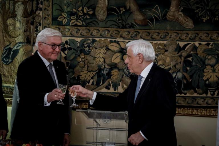 Γερμανικές αποζημιώσεις: Ο Παυλόπουλος το έθεσε επίσημα στον Σταϊνμάιερ! | Newsit.gr Γερμανικές αποζημιώσεις: Ο Παυλόπουλος το έθεσε επίσημα στον Σταϊνμάιερ! | Newsit.gr