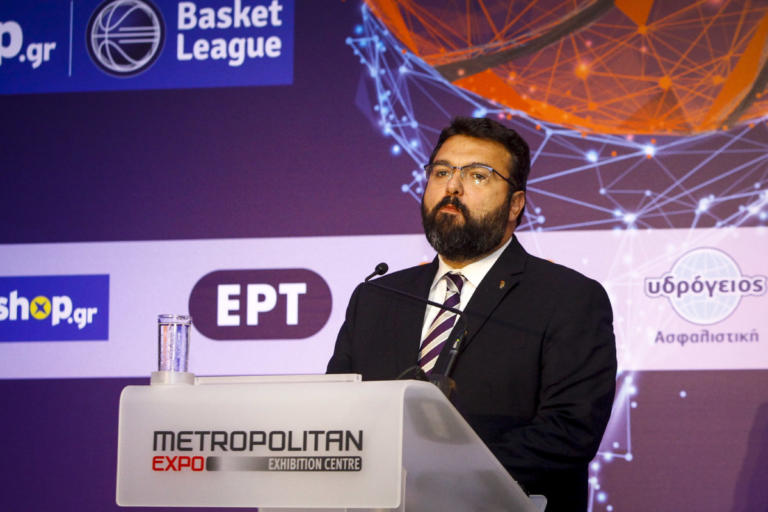 Βασιλειάδης: “Πιλοτικά τον Δεκέμβρη το VAR! Τη νέα σεζόν σε όλα τα γήπεδα” | Newsit.gr Βασιλειάδης: “Πιλοτικά τον Δεκέμβρη το VAR! Τη νέα σεζόν σε όλα τα γήπεδα” | Newsit.gr