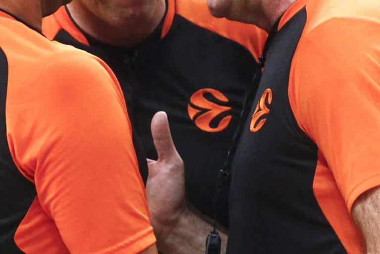 Παναθηναϊκός – Ολυμπιακός: Αυτοί “σφυρίζουν” το “αιώνιο” ντέρμπι στη Euroleague | Newsit.gr Παναθηναϊκός – Ολυμπιακός: Αυτοί “σφυρίζουν” το “αιώνιο” ντέρμπι στη Euroleague | Newsit.gr