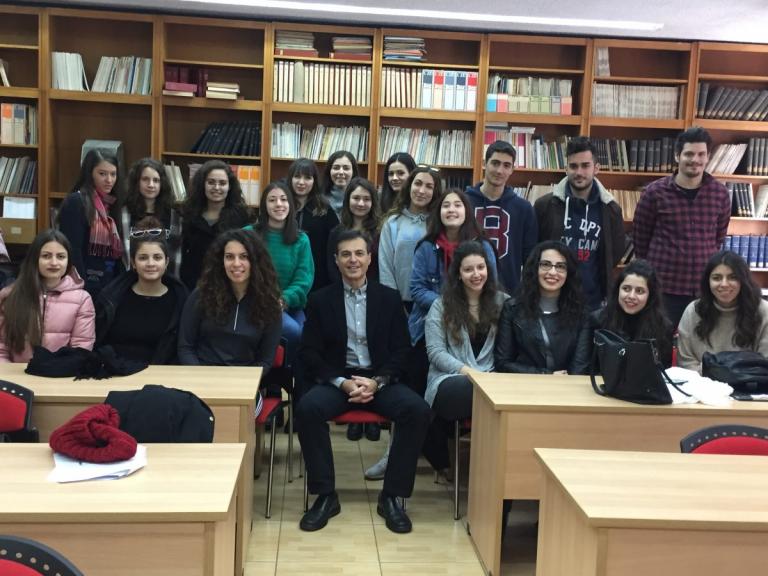 Πεπεισμένοι οι φοιτητές ότι κάποια στιγμή οι άνθρωποι θα αποικήσουν άλλους πλανήτες | Newsit.gr Πεπεισμένοι οι φοιτητές ότι κάποια στιγμή οι άνθρωποι θα αποικήσουν άλλους πλανήτες | Newsit.gr