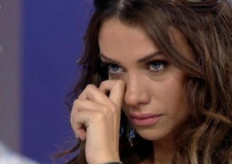 My Style Rocks Gala: Η εξομολόγηση της Έλλης Γελεβεσάκη για το πρόβλημα υγείας του πατέρα της και τα δάκρυα | Newsit.gr My Style Rocks Gala: Η εξομολόγηση της Έλλης Γελεβεσάκη για το πρόβλημα υγείας του πατέρα της και τα δάκρυα | Newsit.gr