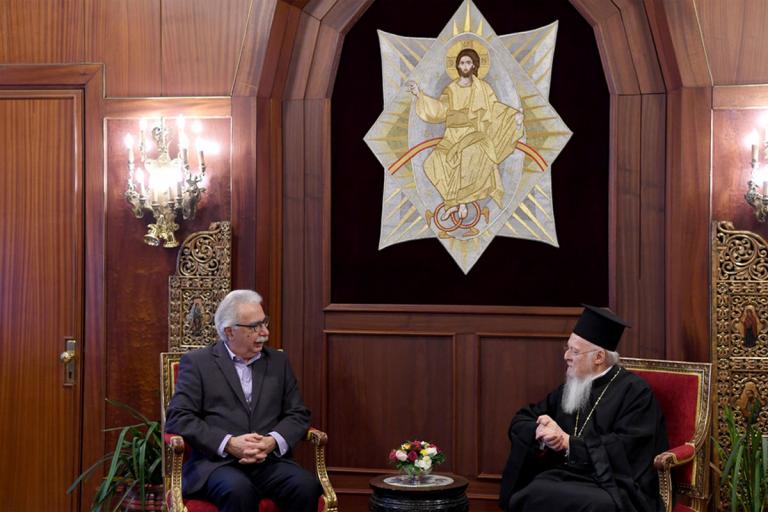Συμφωνία Τσίπρα – Ιερώνυμου: “Ιερά εξέταση” στο Φανάρι για Γαβρόγλου | Newsit.gr Συμφωνία Τσίπρα – Ιερώνυμου: “Ιερά εξέταση” στο Φανάρι για Γαβρόγλου | Newsit.gr