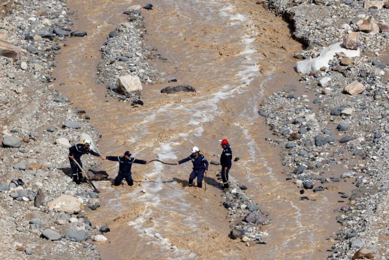 Ιορδανία: Παραιτήθηκαν υπουργοί μετά από φονικό δυστύχημα με θύματα μαθητές | Newsit.gr Ιορδανία: Παραιτήθηκαν υπουργοί μετά από φονικό δυστύχημα με θύματα μαθητές | Newsit.gr