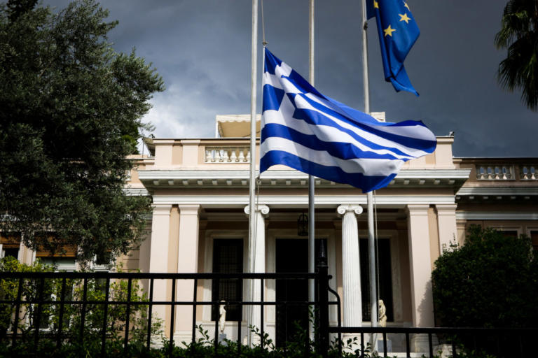Μαξίμου κατά ΝΔ για τον Ιερώνυμο: Ουαί υμίν Φαρισαίοι υποκριτές | Newsit.gr Μαξίμου κατά ΝΔ για τον Ιερώνυμο: Ουαί υμίν Φαρισαίοι υποκριτές | Newsit.gr
