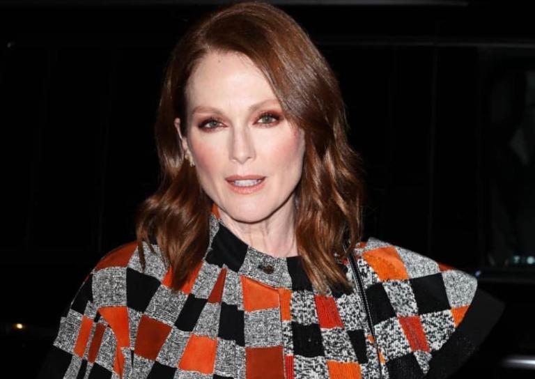 Julianne Moore: Το μήνυμα συμπαράστασης στη μάνα του Έλληνα ομογενή που έχασε τη ζωή του στην Καλιφόρνια! | Newsit.gr Julianne Moore: Το μήνυμα συμπαράστασης στη μάνα του Έλληνα ομογενή που έχασε τη ζωή του στην Καλιφόρνια! | Newsit.gr