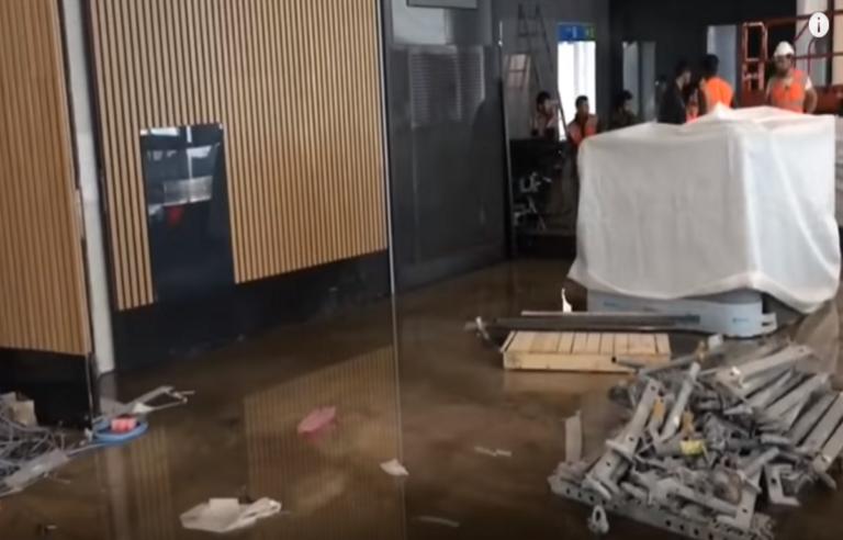 Πλημμύρισε το νέο αεροδρόμιο της Κωνσταντινούπολης! Απίστευτες εικόνες – Video | Newsit.gr Πλημμύρισε το νέο αεροδρόμιο της Κωνσταντινούπολης! Απίστευτες εικόνες – Video | Newsit.gr