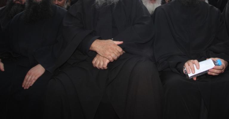 Συμφωνία Τσίπρα – Ιερώνυμου: “Ιερός πόλεμος”! Απειλούν με “πρωτόγνωρες κινητοποιήσεις” οι κληρικοί! | Newsit.gr Συμφωνία Τσίπρα – Ιερώνυμου: “Ιερός πόλεμος”! Απειλούν με “πρωτόγνωρες κινητοποιήσεις” οι κληρικοί! | Newsit.gr