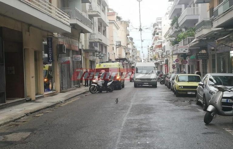 Πάτρα: Τον βρήκαν μέσα σε “λίμνη” αίματος”, στην είσοδο της πολυκατοικίας! Video | Newsit.gr Πάτρα: Τον βρήκαν μέσα σε “λίμνη” αίματος”, στην είσοδο της πολυκατοικίας! Video | Newsit.gr