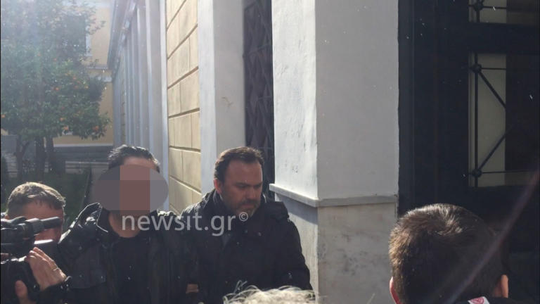 Ριχάρδος: Νέα προθεσμία για να απολογηθεί την Κυριακή | Newsit.gr Ριχάρδος: Νέα προθεσμία για να απολογηθεί την Κυριακή | Newsit.gr