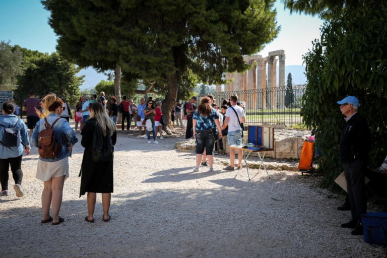 Ο τουρισμός έριξε την ανεργία κάτω από το 19% | Newsit.gr Ο τουρισμός έριξε την ανεργία κάτω από το 19% | Newsit.gr