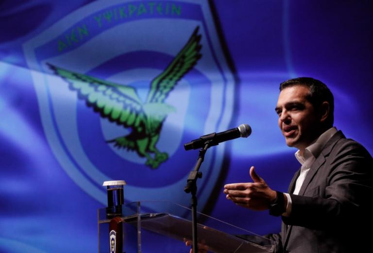 “Πληρώνει” 820 εκατ. ευρώ αναδρομικά στους ένστολους ο Τσίπρας μέσα σε ένα μήνα | Newsit.gr “Πληρώνει” 820 εκατ. ευρώ αναδρομικά στους ένστολους ο Τσίπρας μέσα σε ένα μήνα | Newsit.gr