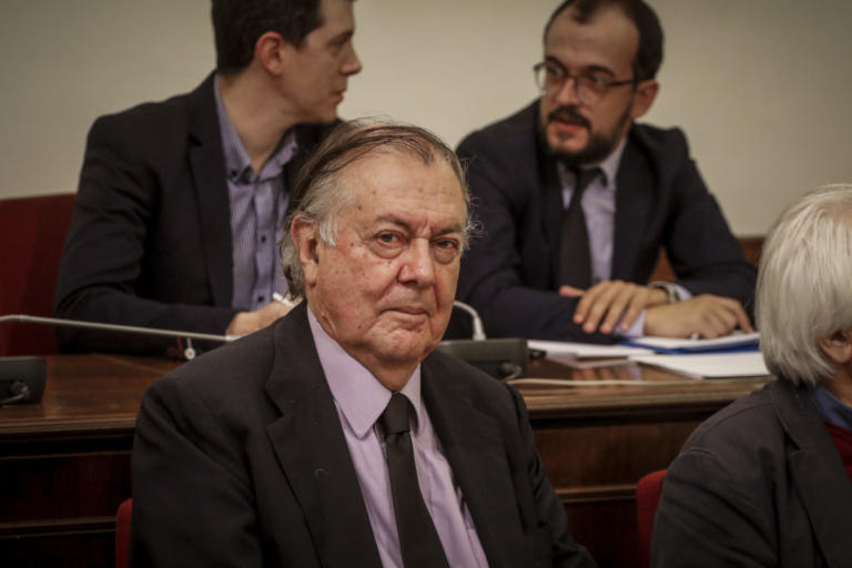 Διευθύνων Σύμβουλος ΕΡΤ: Όταν πήγα βρήκα το γραφείο μου κλειδωμένο! | Newsit.gr Διευθύνων Σύμβουλος ΕΡΤ: Όταν πήγα βρήκα το γραφείο μου κλειδωμένο! | Newsit.gr