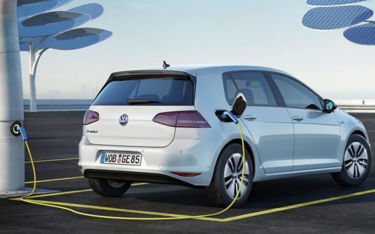 H VW μετατρέπει δύο συμβατικά εργοστάσια σε μονάδες παραγωγής ηλεκτρικών οχημάτων | Newsit.gr H VW μετατρέπει δύο συμβατικά εργοστάσια σε μονάδες παραγωγής ηλεκτρικών οχημάτων | Newsit.gr