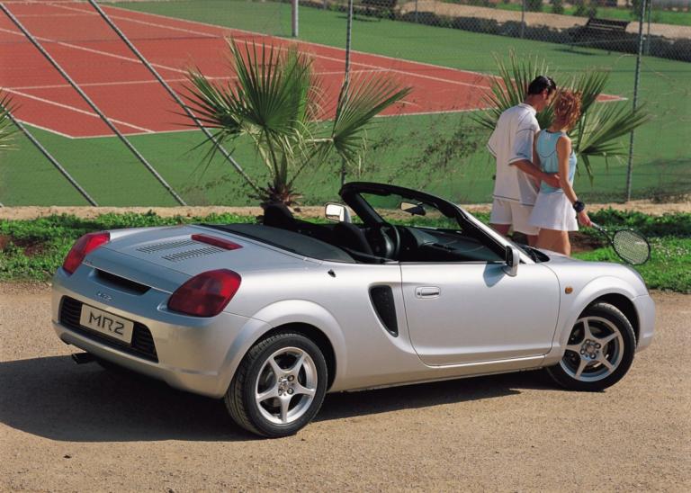 H Toyota καλεί τη Subaru για ένα νέο MR2 | Newsit.gr H Toyota καλεί τη Subaru για ένα νέο MR2 | Newsit.gr