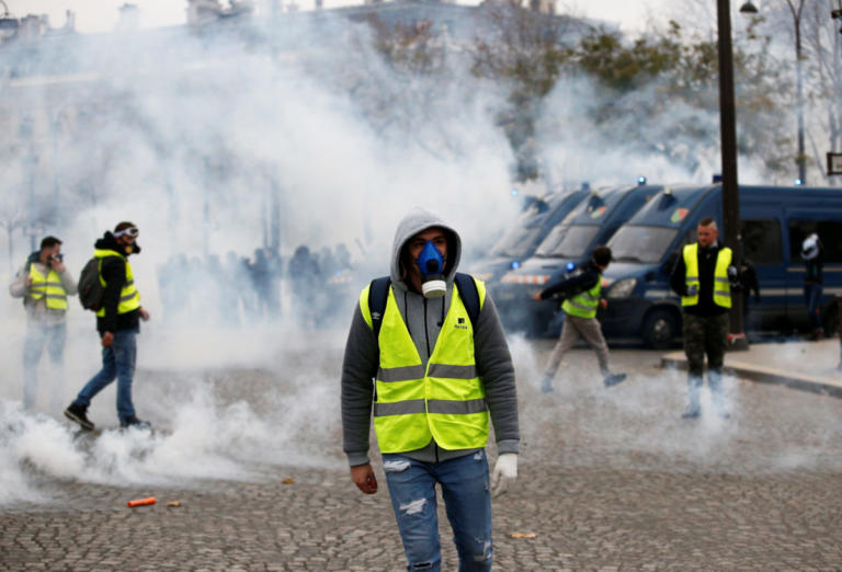 Αποτέλεσμα εικόνας για κιτρινα γιλεκα