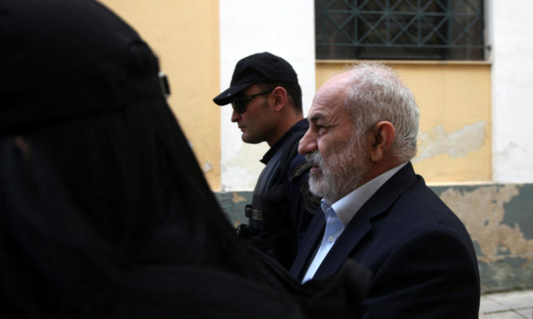 Ένοχος ο Σμπώκος για τους TOR M1 | Newsit.gr Ένοχος ο Σμπώκος για τους TOR M1 | Newsit.gr