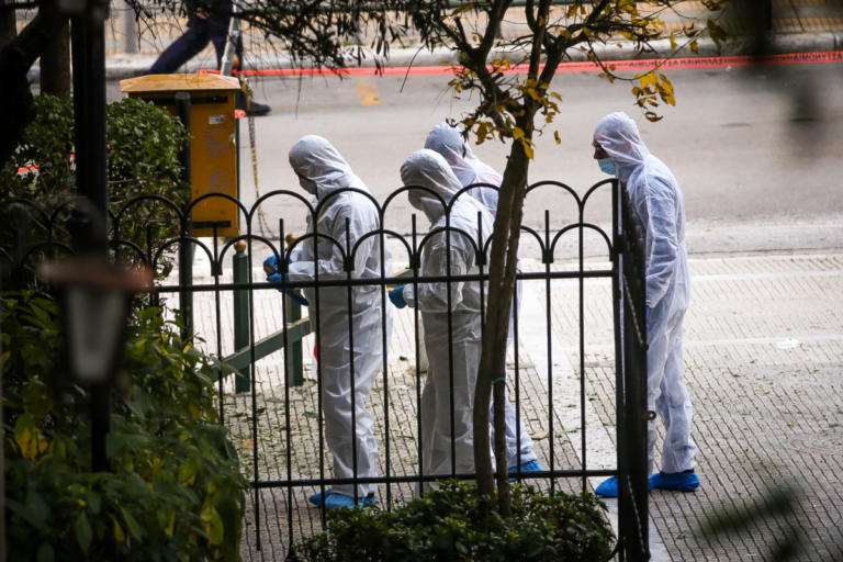 Έκρηξη στο Κολωνάκι: Ήθελαν να “χτυπήσουν” την ώρα της Θείας Λειτουργίας! | Newsit.gr Έκρηξη στο Κολωνάκι: Ήθελαν να “χτυπήσουν” την ώρα της Θείας Λειτουργίας! | Newsit.gr