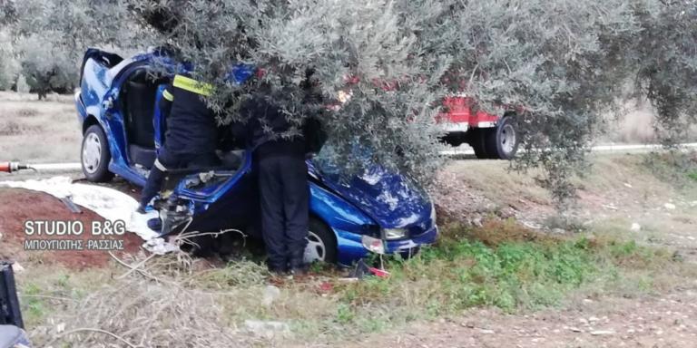 Δυστύχημα με οικογένεια στην Αργολίδα! Νεκρός ο πατέρας – Στο νοσοκομείο μάνα και παιδί! | Newsit.gr Δυστύχημα με οικογένεια στην Αργολίδα! Νεκρός ο πατέρας – Στο νοσοκομείο μάνα και παιδί! | Newsit.gr