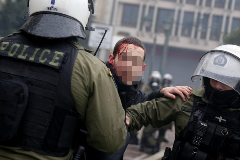 Αλέξανδρος Γρηγορόπουλος: Βίντεο από την στιγμή των επεισοδίων | Newsit.gr Αλέξανδρος Γρηγορόπουλος: Βίντεο από την στιγμή των επεισοδίων | Newsit.gr