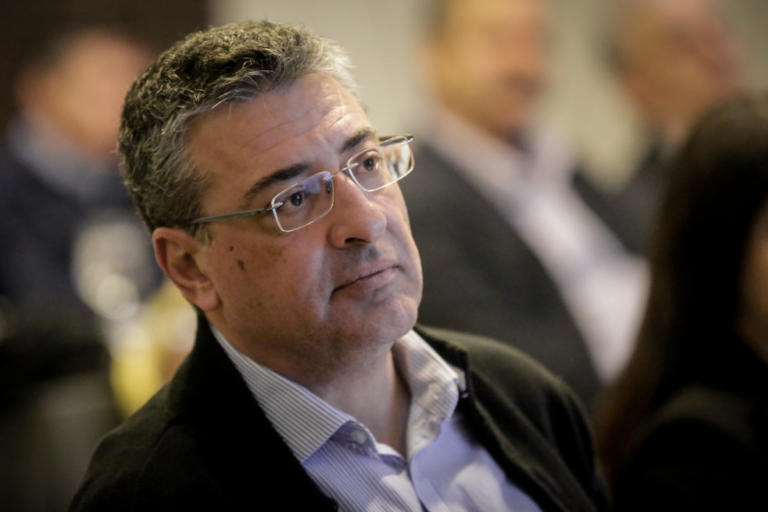 Αλλάζει το νομοθετικό πλαίσιο για την απόδοση ελληνικής ιθαγένειας! Ποιες είναι οι αλλαγές | Newsit.gr Αλλάζει το νομοθετικό πλαίσιο για την απόδοση ελληνικής ιθαγένειας! Ποιες είναι οι αλλαγές | Newsit.gr