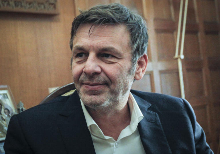 Φθιώτιδα: Τα βρόντηξε ο Απόστολος Γκλέτσος – “Δεν κατεβαίνω στις επερχόμενες εκλογές”! | Newsit.gr Φθιώτιδα: Τα βρόντηξε ο Απόστολος Γκλέτσος – “Δεν κατεβαίνω στις επερχόμενες εκλογές”! | Newsit.gr