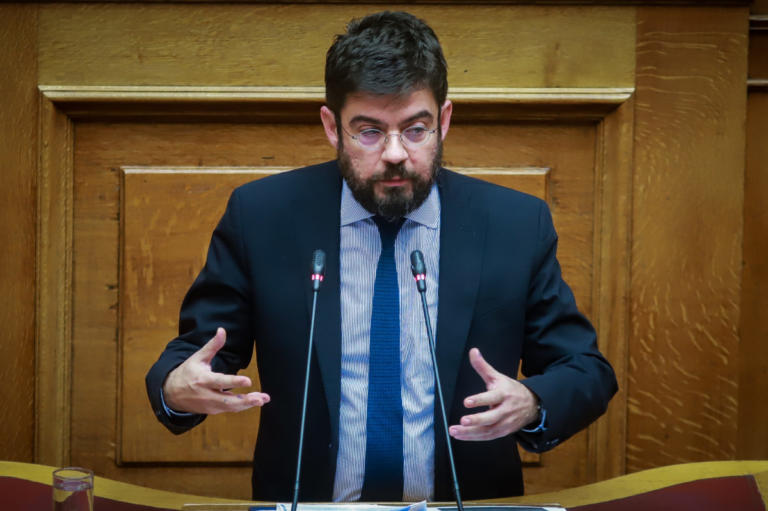 Καλογήρου: Να αποκατασταθούν οι θεσμικές σχέσεις πολιτικών και δικαστών | Newsit.gr Καλογήρου: Να αποκατασταθούν οι θεσμικές σχέσεις πολιτικών και δικαστών | Newsit.gr
