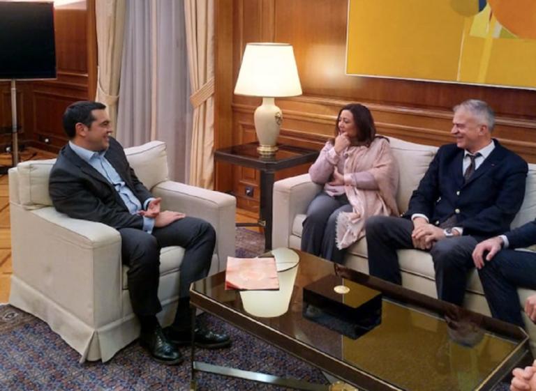 Συνάντηση Τσίπρα με την Τυνήσια κάτοχο του Νόμπελ Ειρήνης | Newsit.gr Συνάντηση Τσίπρα με την Τυνήσια κάτοχο του Νόμπελ Ειρήνης | Newsit.gr