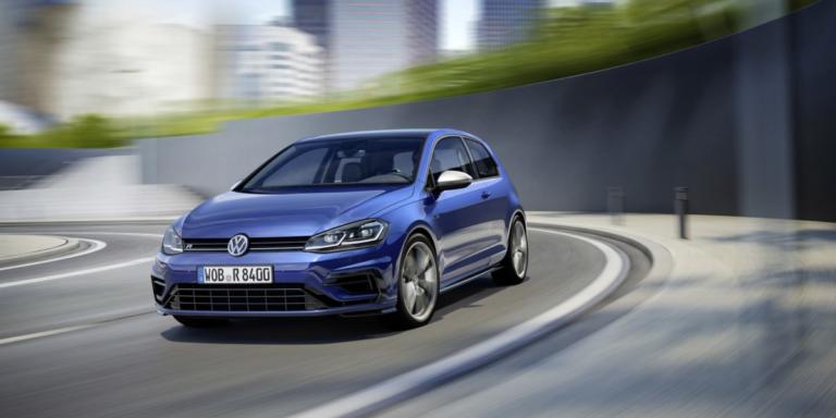 H Volkswagen μας δίνει μια πρώτη εικόνα από το επόμενο Golf | Newsit.gr H Volkswagen μας δίνει μια πρώτη εικόνα από το επόμενο Golf | Newsit.gr