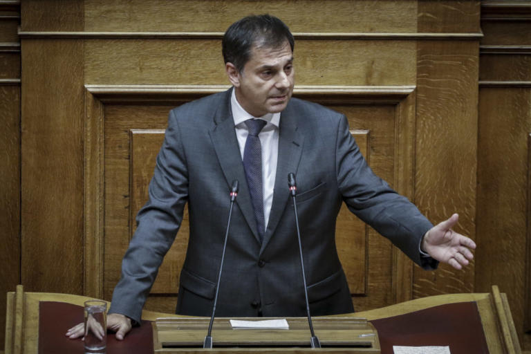 Ο Χάρης Θεοχάρης στη ΝΔ – Συνάντηση με Μητσοτάκη | Newsit.gr Ο Χάρης Θεοχάρης στη ΝΔ – Συνάντηση με Μητσοτάκη | Newsit.gr