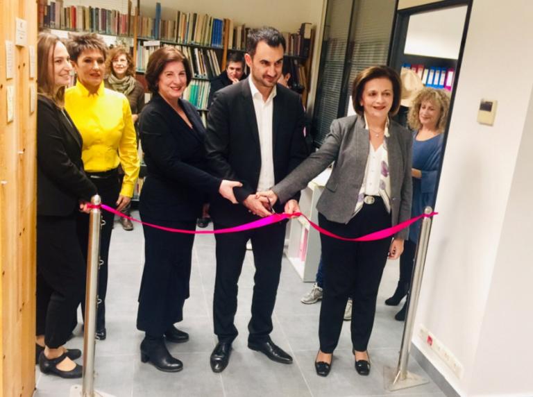 Χαρίτσης: “Το άνοιγμα κάθε βιβλιοθήκης είναι μια νίκη κατά των fake news” | Newsit.gr Χαρίτσης: “Το άνοιγμα κάθε βιβλιοθήκης είναι μια νίκη κατά των fake news” | Newsit.gr