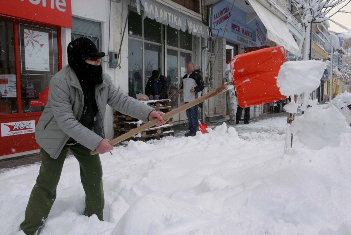 Διακοπή της κυκλοφορίας σε δρόμους της Δράμας και της Ροδόπης λόγω της κακοκαιρίας