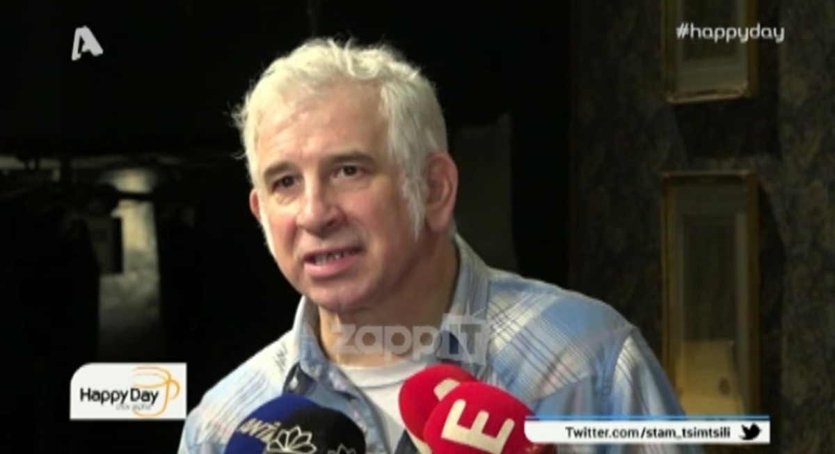 Έξαλλος ο Πέτρος Φιλιππίδης με οπερατέρ την ώρα της συνέντευξης!