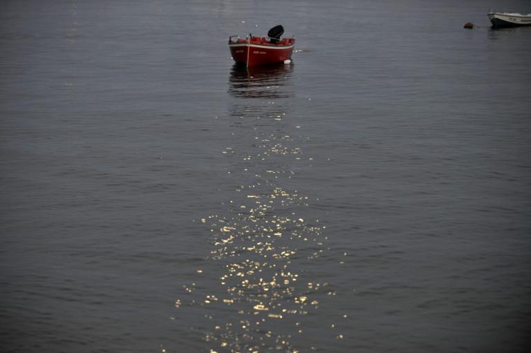 Θεσσαλονίκη: Σβήνουν οι ελπίδες για τον αγνοούμενο ψαρά – Έρευνες στη Μικρή Βόλβη!