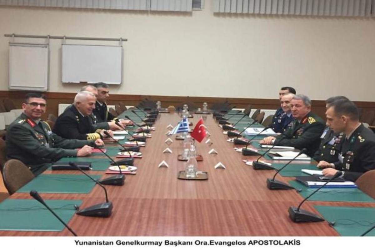 Τι συζήτησε ο Αρχηγός ΓΕΕΘΑ με τον Χουλουσί Ακάρ στο ΝΑΤΟ