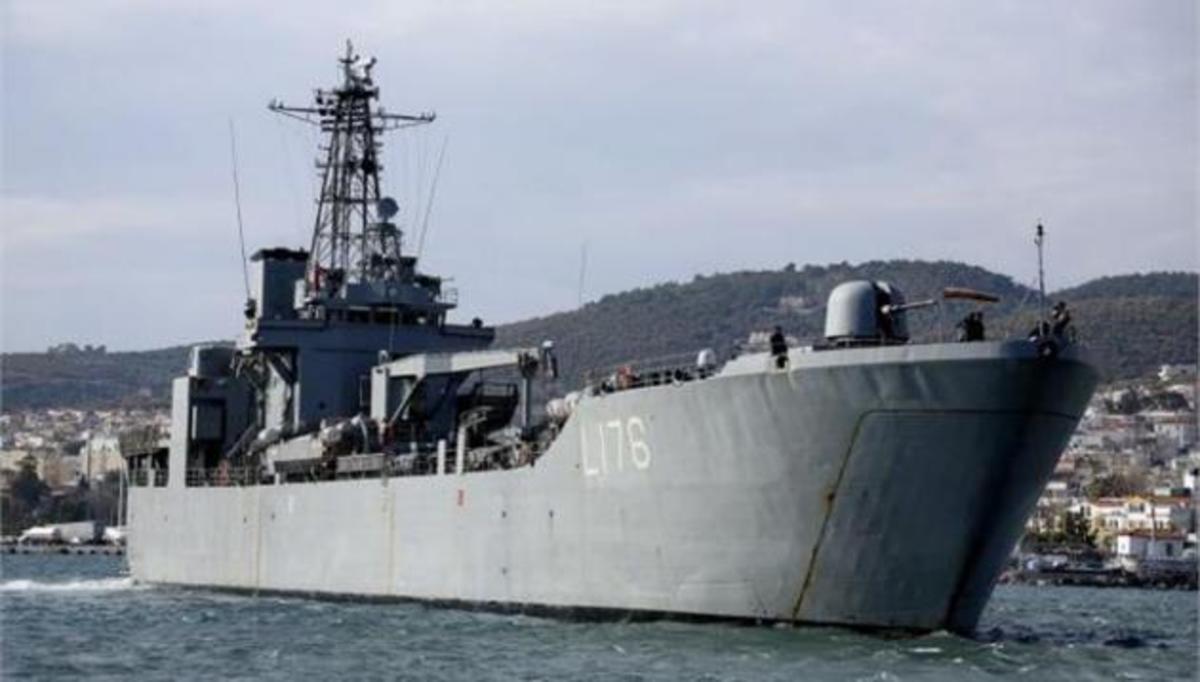 Συναγερμός στο ΓΕΝ: Ατύχημα με το αρματαγωγό “Λέσβος”
