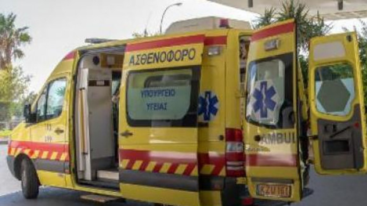 Τραγικός θάνατος για 70χρονο μέσα στο ασθενοφόρο μετά από γλέντι την παραμονή της Πρωτοχρονιάς