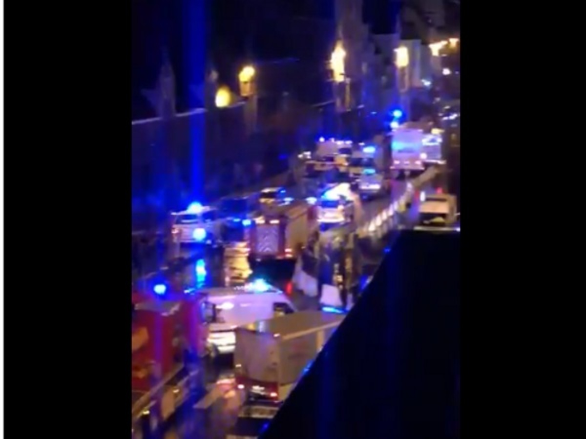 Κατέρρευσε πολυκατοικία από έκρηξη στην Αμβέρσα – Τουλάχιστον πέντε τραυματίες