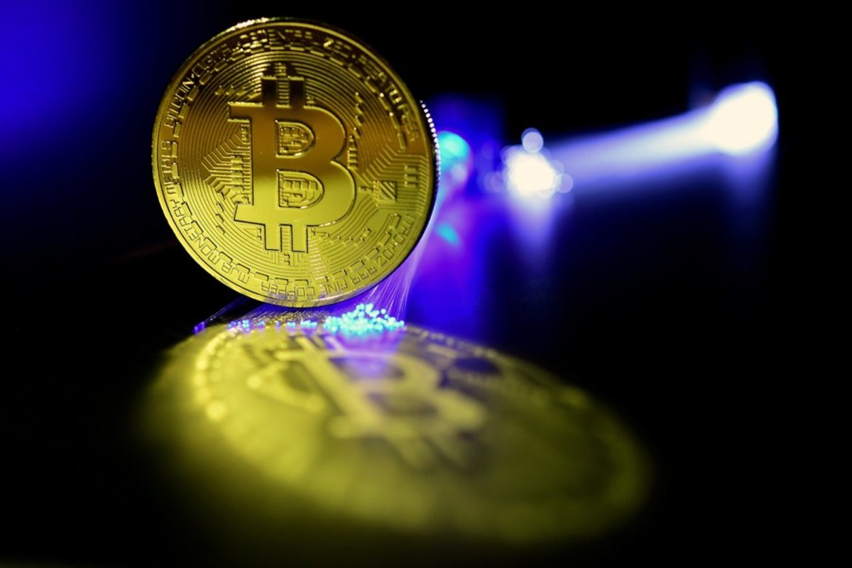 Μετά την εντυπωσιακή άνοδο… κατρακύλα για το bitcoin – Νέα πτώση για το “κρυπτονόμισμα”